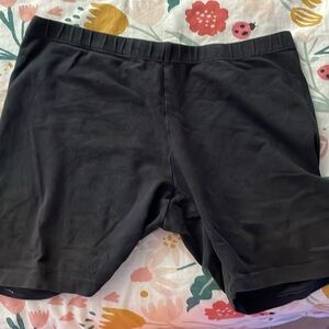 They are just regular spandex